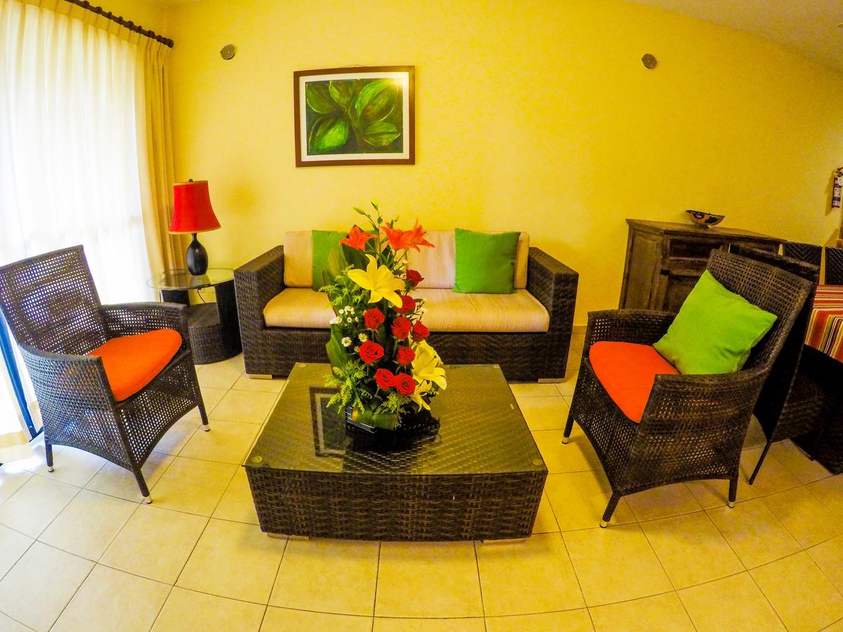 Nautibeach Beach Front Condos In North Beach Isla Mujeres Εξωτερικό φωτογραφία