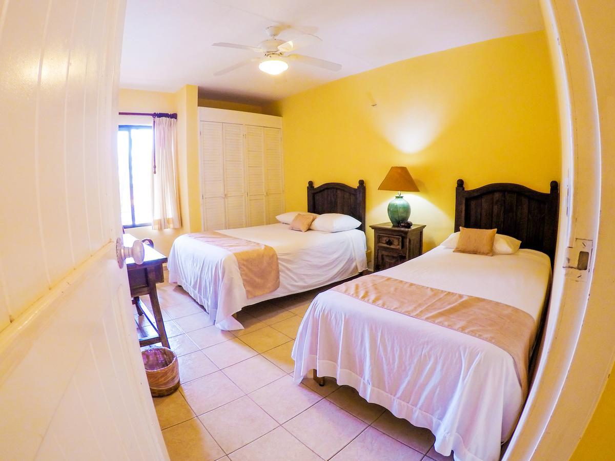 Nautibeach Beach Front Condos In North Beach Isla Mujeres Εξωτερικό φωτογραφία