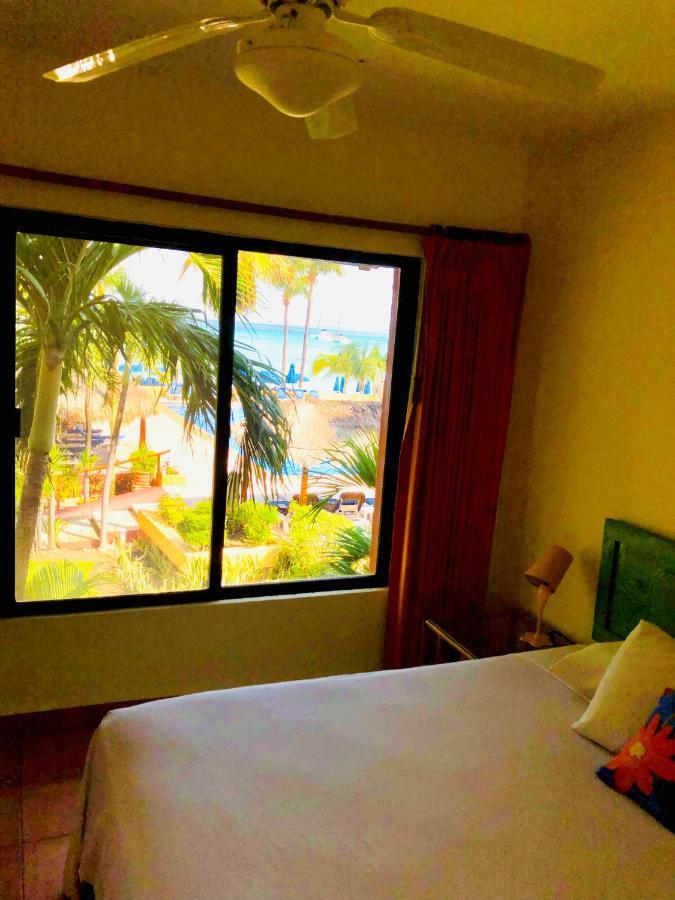 Nautibeach Beach Front Condos In North Beach Isla Mujeres Εξωτερικό φωτογραφία